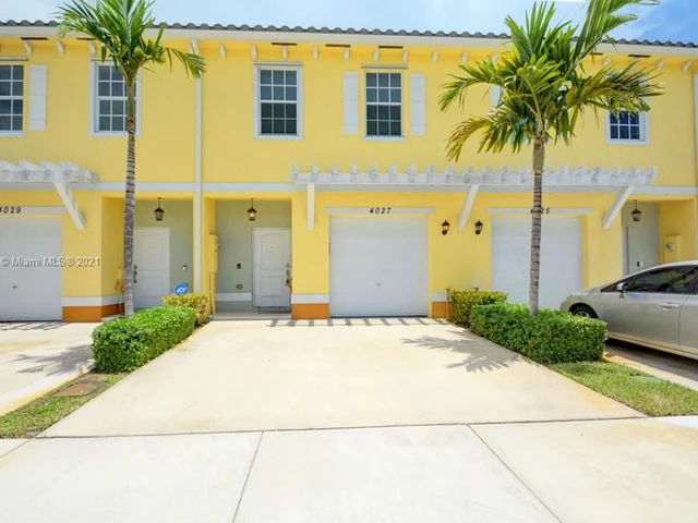4027 NW 11th Drive # 4027, Lauderhill FL 33313