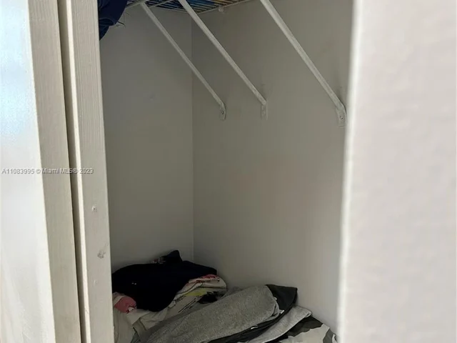 9201 Collins Ave # 524, Surfside FL 33154