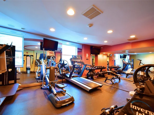 9201 Collins Ave # 524, Surfside FL 33154