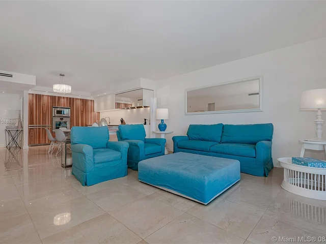 2301 Collins Ave # 410, Miami Beach FL 33139