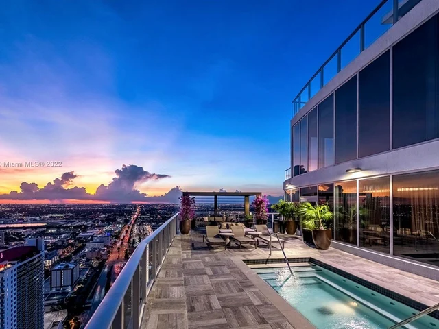 4010 S Ocean Dr # R05, Hollywood FL 33019