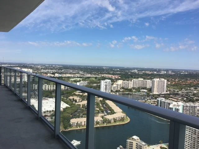 4111 S Ocean Dr # 2912, Hollywood FL 33019
