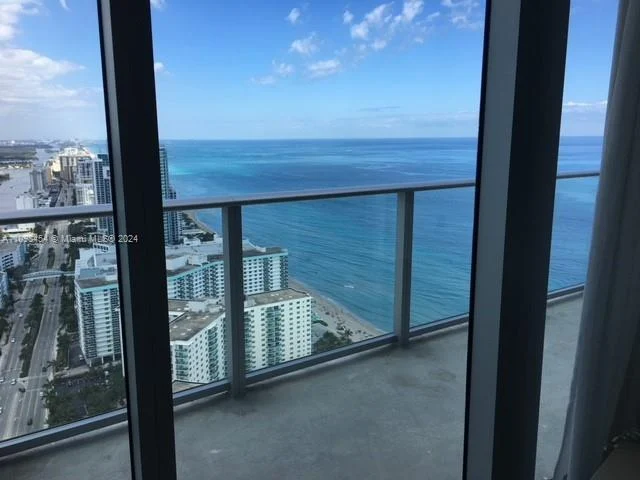 4111 S Ocean Dr # 2912, Hollywood FL 33019