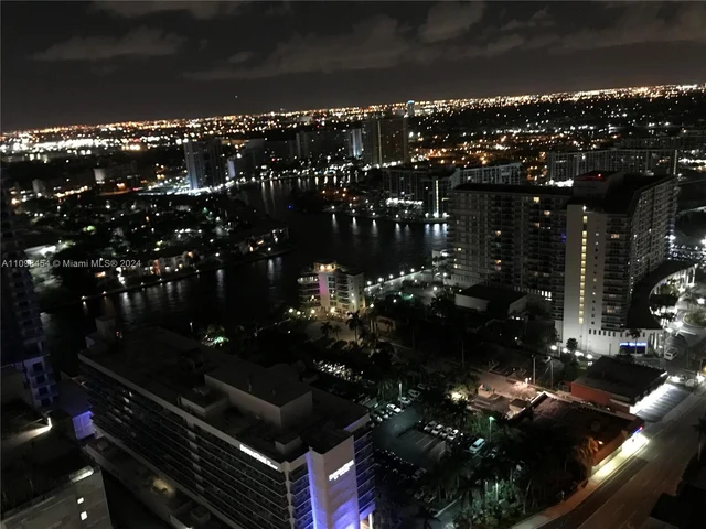 4111 S Ocean Dr # 2912, Hollywood FL 33019