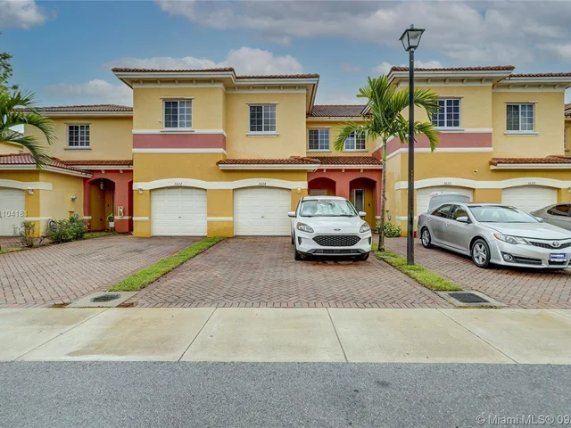 3624 NW 29th Ct, Lauderdale Lakes FL 33311