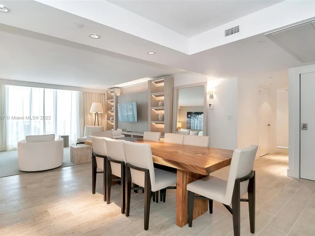 102 24th St # 919, Miami Beach FL 33139