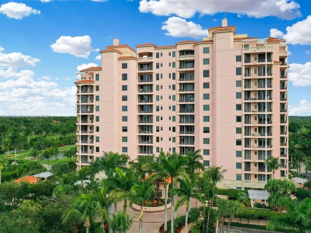 13621 Deering Bay Dr # 401, Coral Gables FL 33158