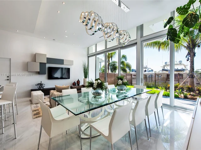 3750 Yacht Club Drive, Aventura FL 33180