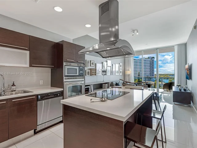 7930 East Dr # 707, North Bay Village FL 33141