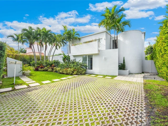 260 RIDGEWOOD ROAD, Key Biscayne FL 33149