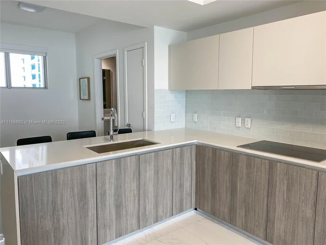 2900 NE 7th Ave # 1405, Miami FL 33137