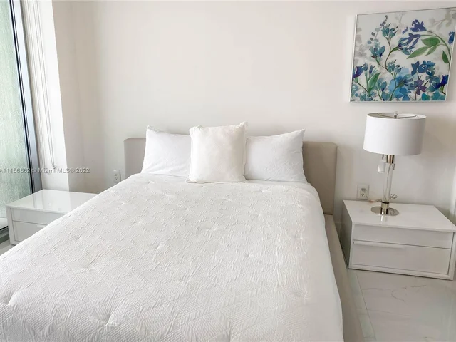 2900 NE 7th Ave # 1405, Miami FL 33137