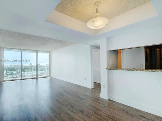650 West Ave # 1206, Miami Beach FL 33139