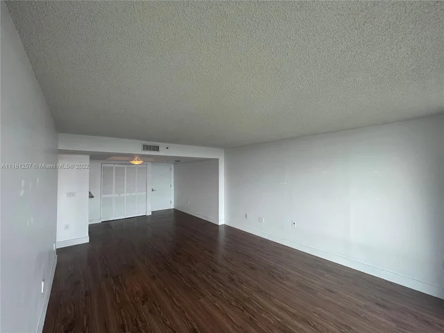 650 West Ave # 1206, Miami Beach FL 33139