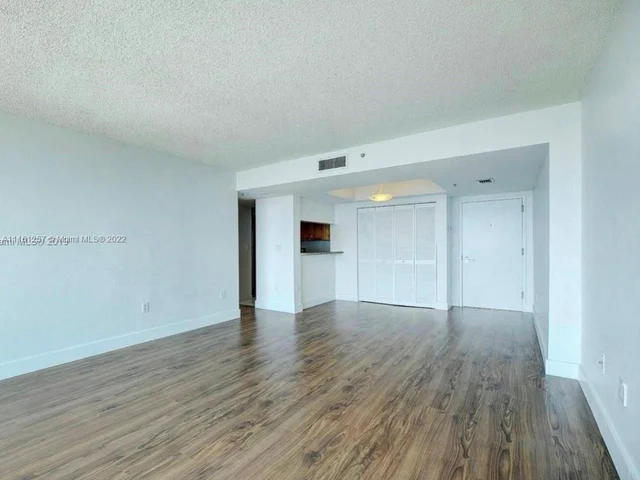 650 West Ave # 1206, Miami Beach FL 33139