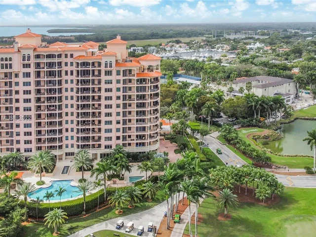 13621 Deering Bay Dr # 301, Coral Gables FL 33158