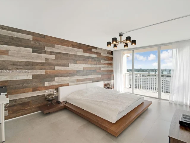 18011 Biscayne Blvd # 1105, Aventura FL 33160