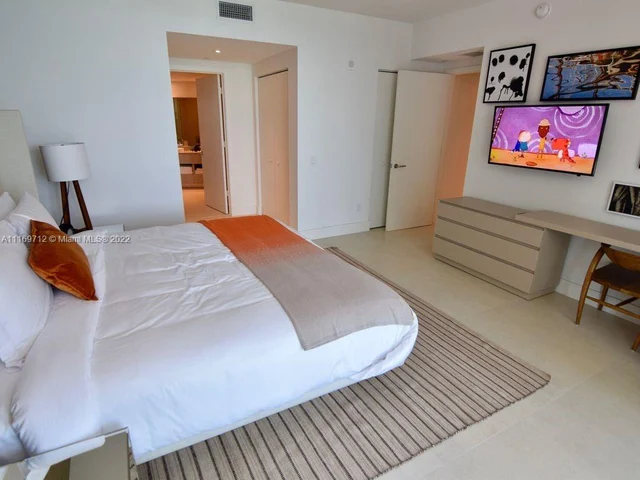 4111 S Ocean Dr # 1101, Hollywood FL 33019