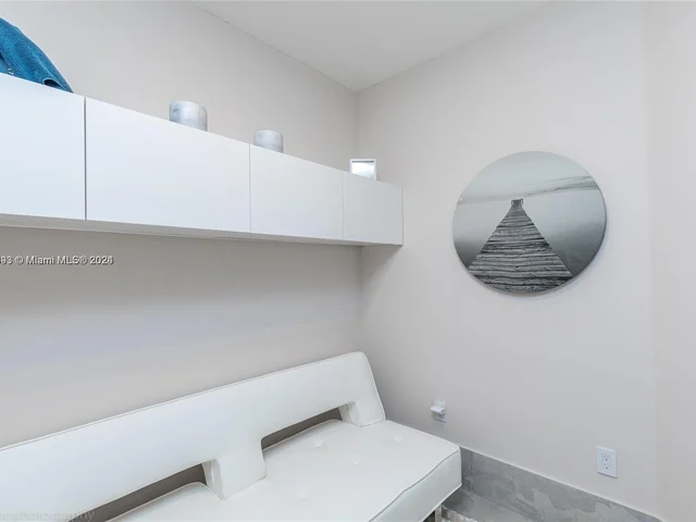 488 NE 18th St # 3911, Miami FL 33132