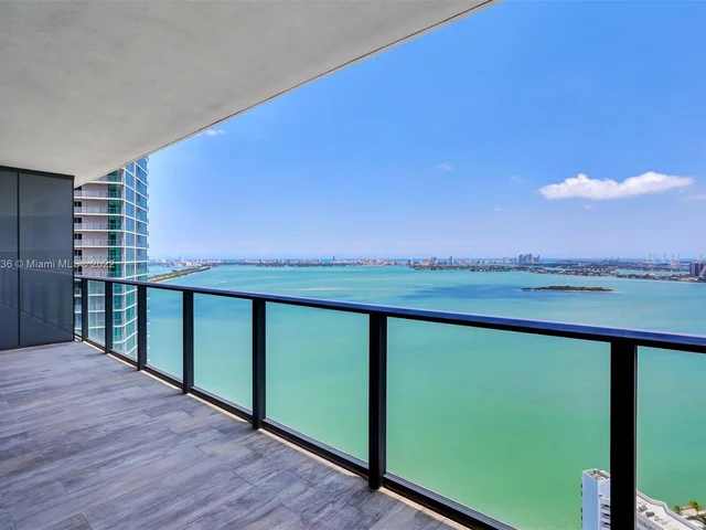 650 NE 32 st St # 1402, Miami FL 33137