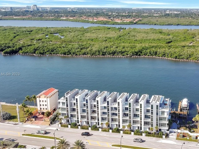 2870 N Ocean Dr # 2870, Hollywood FL 33019