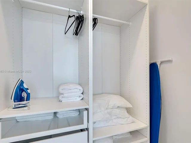 2870 N Ocean Dr # 2870, Hollywood FL 33019