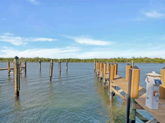 2870 N Ocean Dr # 2870, Hollywood FL 33019