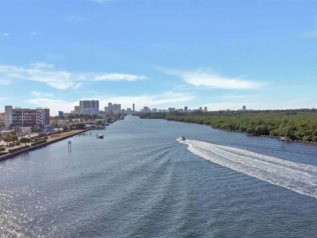 2870 N Ocean Dr # 2870, Hollywood FL 33019