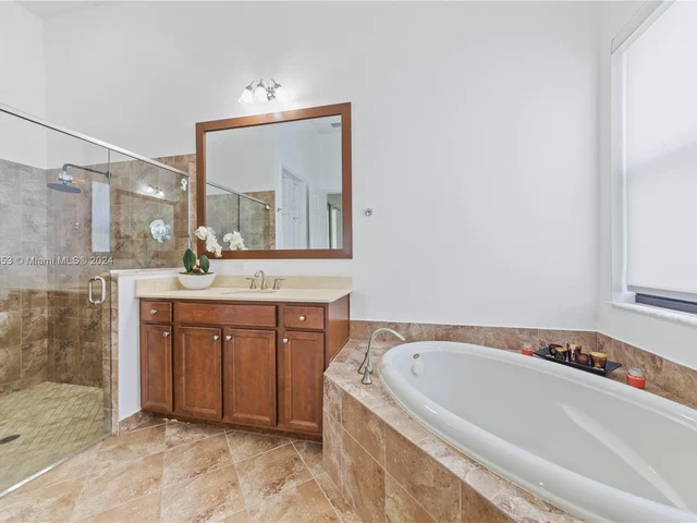 8386 NW 30th St, Cooper City FL 33024