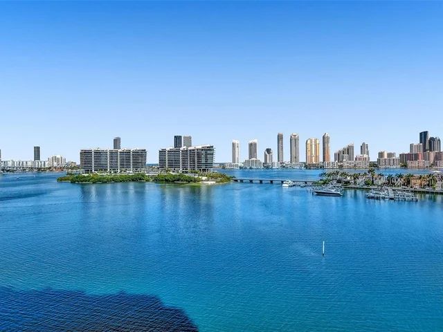 3201 NE 183rd St, Aventura FL 33160