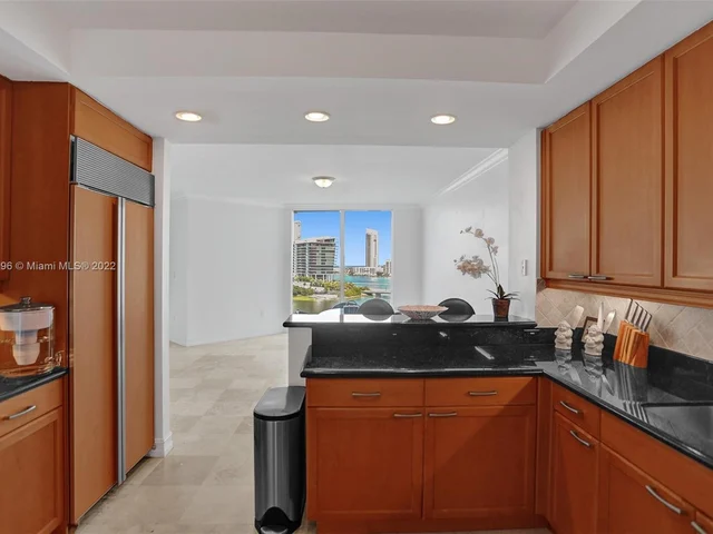 3201 NE 183rd St, Aventura FL 33160