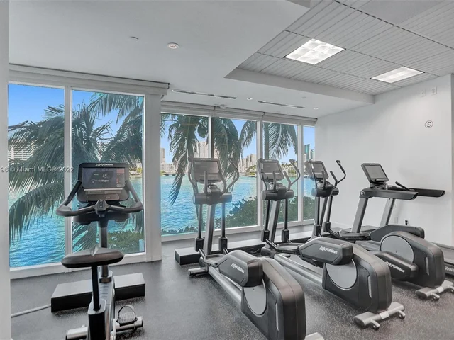 3201 NE 183rd St, Aventura FL 33160