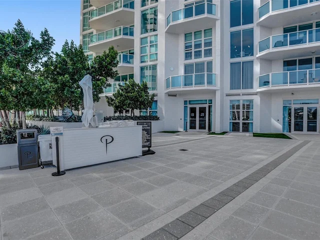 3201 NE 183rd St, Aventura FL 33160