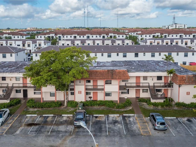 20910 NE 8th Ct # 22, Miami FL 33179