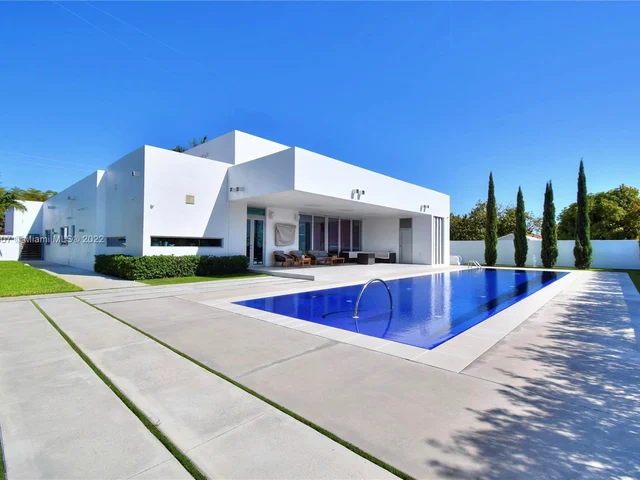 2360 SW 139th Ave, Miami FL 33175