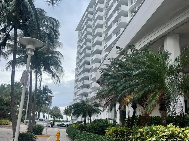 100 Lincoln Rd # 323, Miami Beach FL 33139