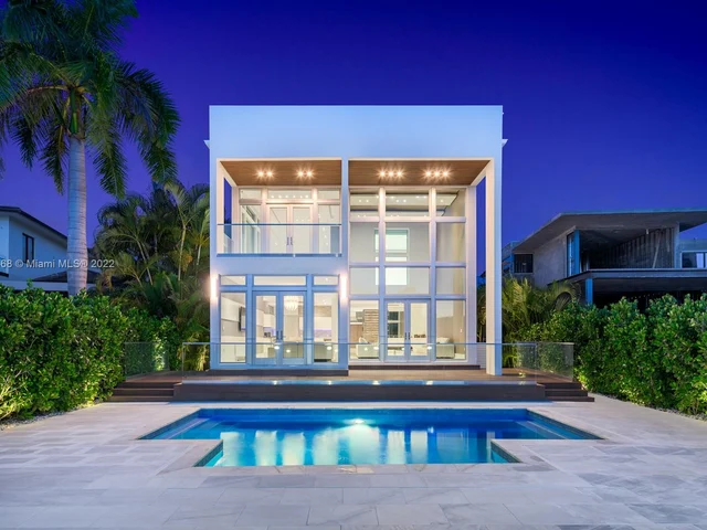 334 S Parkway, Golden Beach FL 33160