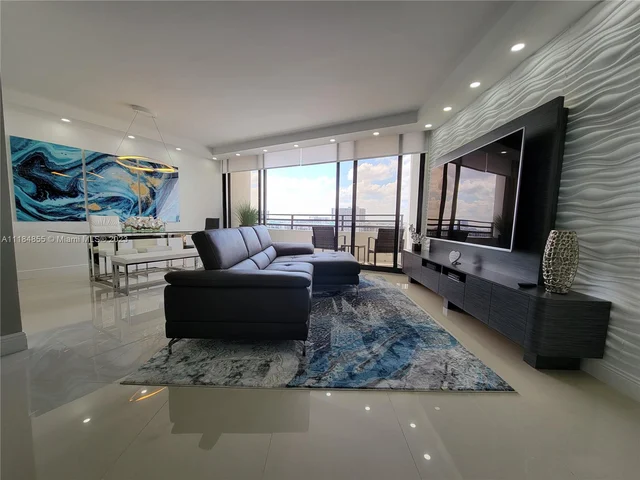 3505 S Ocean Dr # 1203, Hollywood FL 33019