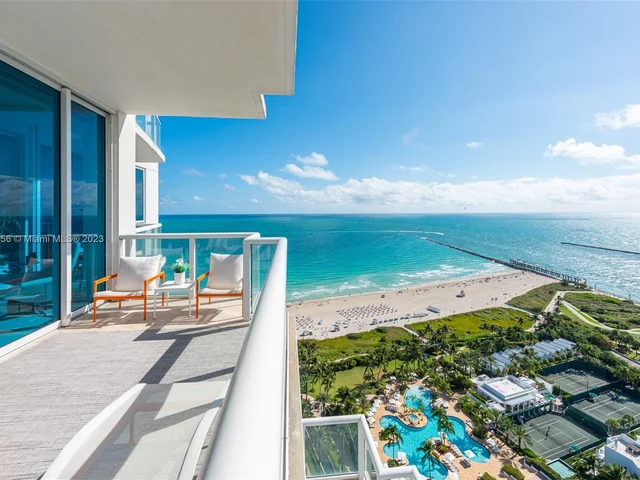 50 S Pointe Dr # 2802, Miami Beach FL 33139