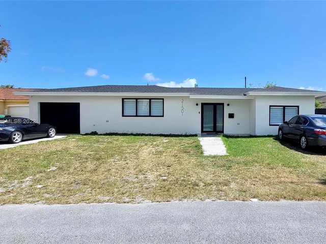 21501 SW 110th Ave, Miami FL 33189