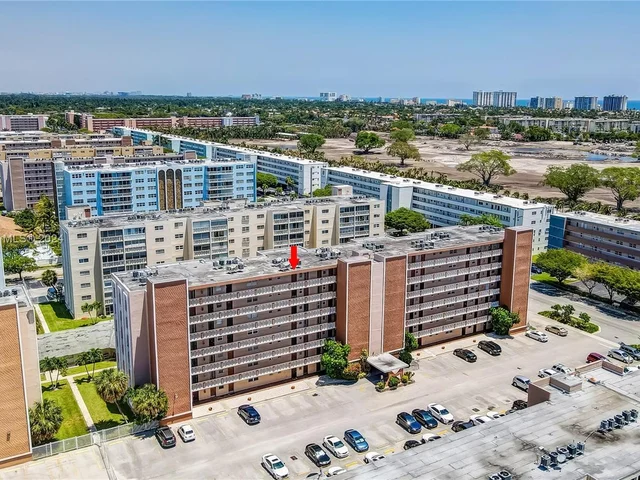 301 NE 14th Ave # 703, Hallandale Beach FL 33009