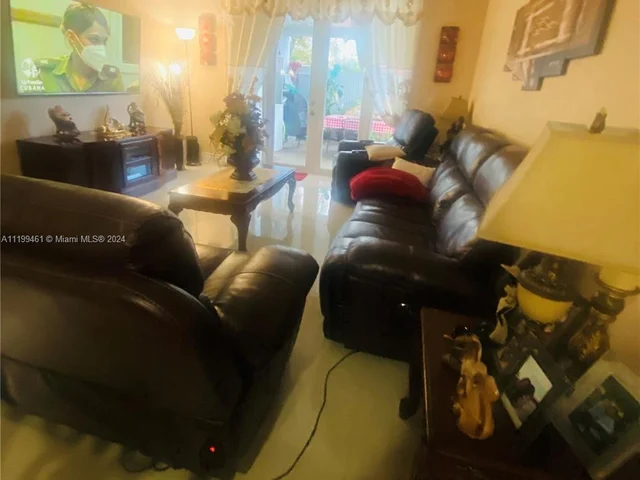 4211 W 10th LN # 1, Hialeah FL 33012
