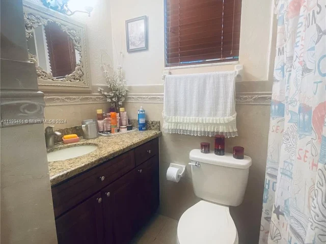 4211 W 10th LN # 1, Hialeah FL 33012