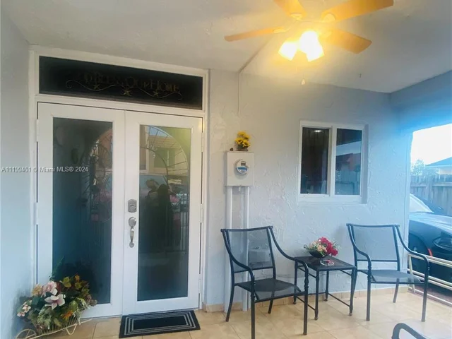 4211 W 10th LN # 1, Hialeah FL 33012