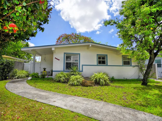 6931 SW 83 pl, Miami FL 33143