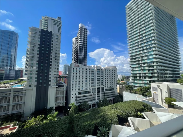 1100 S Miami Ave # 1004, Miami FL 33130