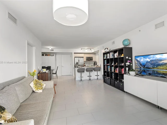 4250 Biscayne Blvd # 817, Miami FL 33137