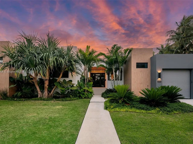 1000 NE 72nd Ter, Miami FL 33138