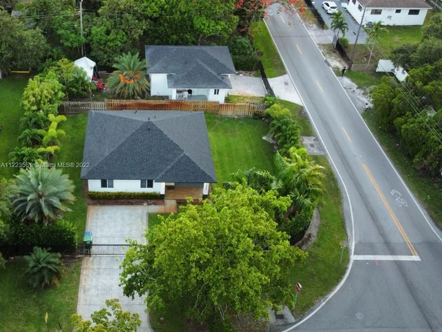 14890 NE 10th Ave, Miami FL 33161