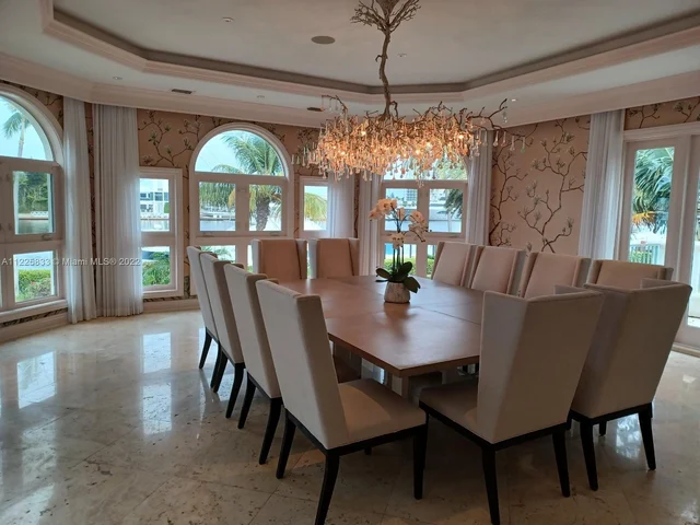 709 Idlewyld Dr, Fort Lauderdale FL 33301